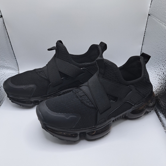 Forever Link Sports Sneakers Little boys black size 13 - Picture 3 of 15